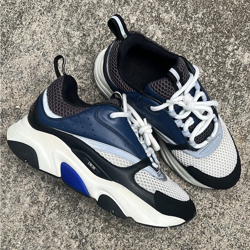 Size 7(40)B22 Diors